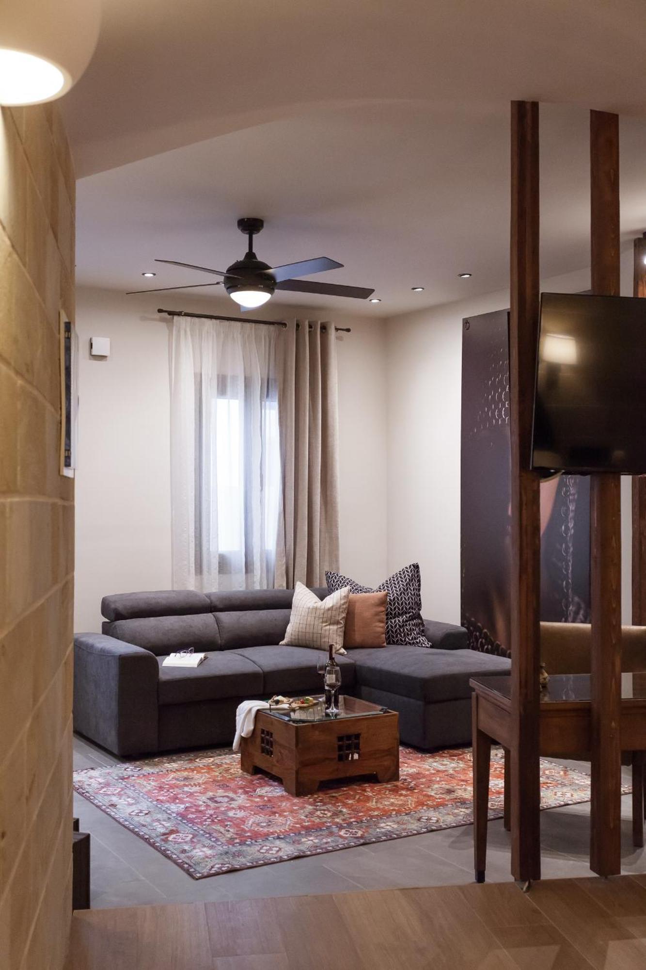 Utopia Luxury Suites - Old Town Rhodes City Exterior photo
