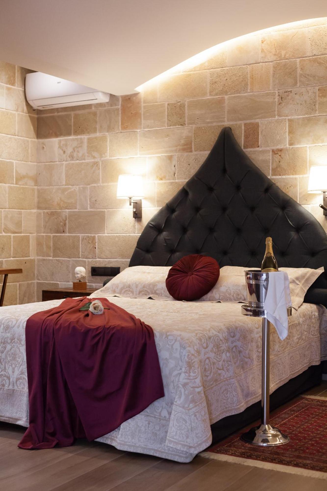 Utopia Luxury Suites - Old Town Rhodes City Exterior photo