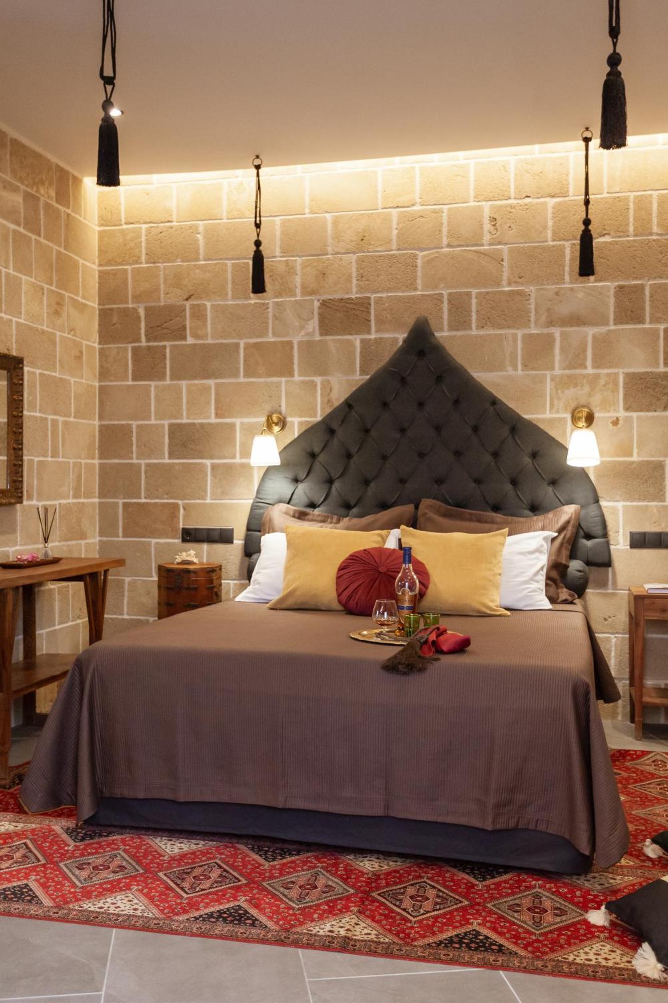 Utopia Luxury Suites - Old Town Rhodes City Exterior photo