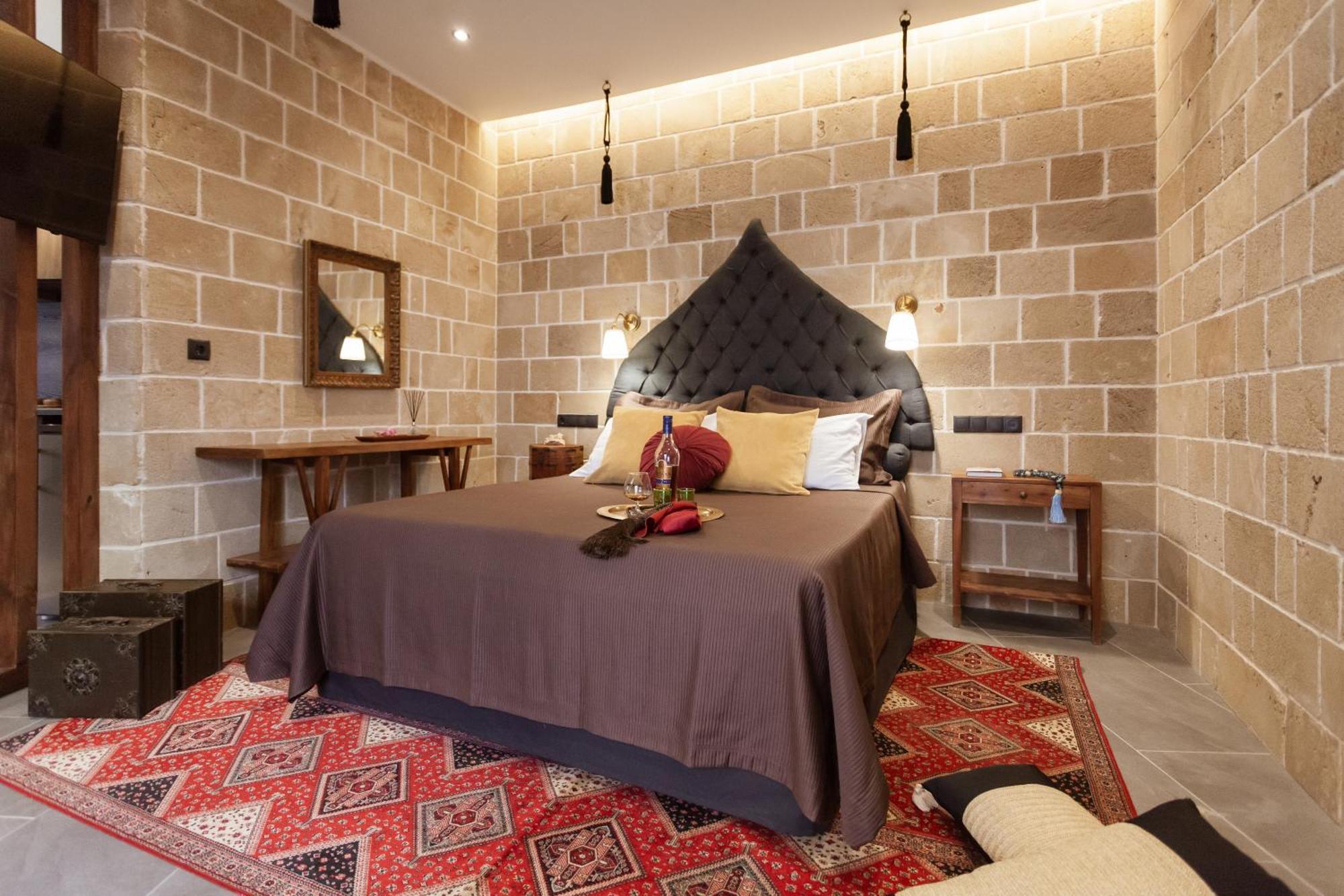 Utopia Luxury Suites - Old Town Rhodes City Exterior photo